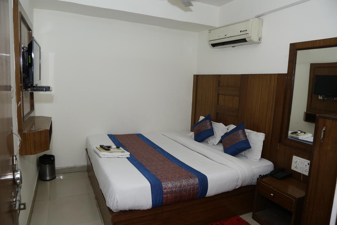 Vishal Hotel By Comfort Rooms Nowe Delhi Zewnętrze zdjęcie