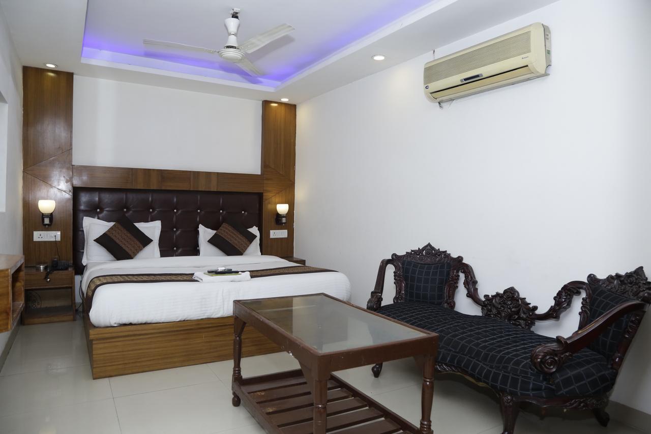 Vishal Hotel By Comfort Rooms Nowe Delhi Zewnętrze zdjęcie